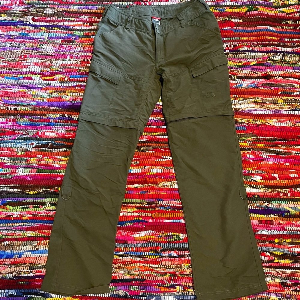 THE NORTH FACE WOMENS CARGO PANTS/SHORTS